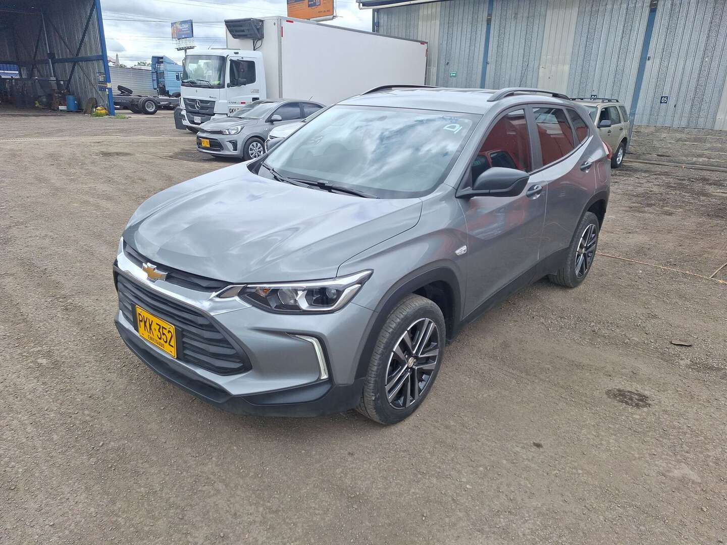 Chevrolet - Tracker - 2025