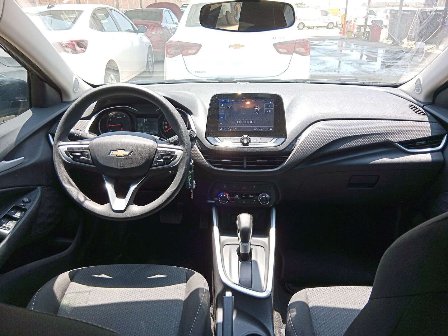 Chevrolet - Onix - 2025