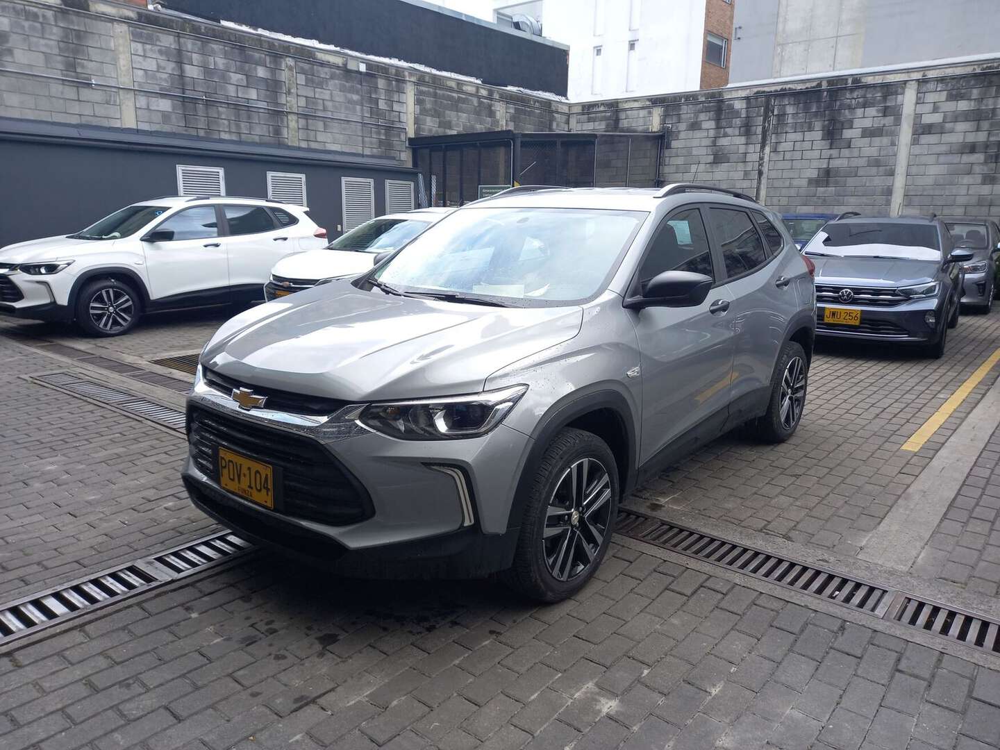 Chevrolet - Tracker - 2025
