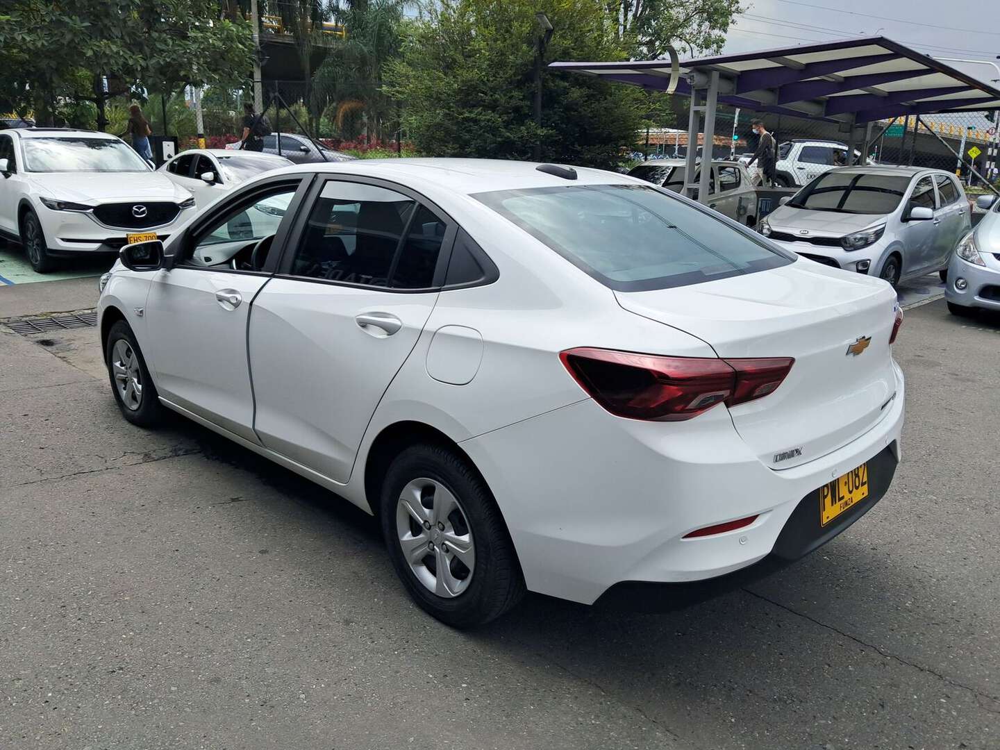 Chevrolet - Onix - 2025