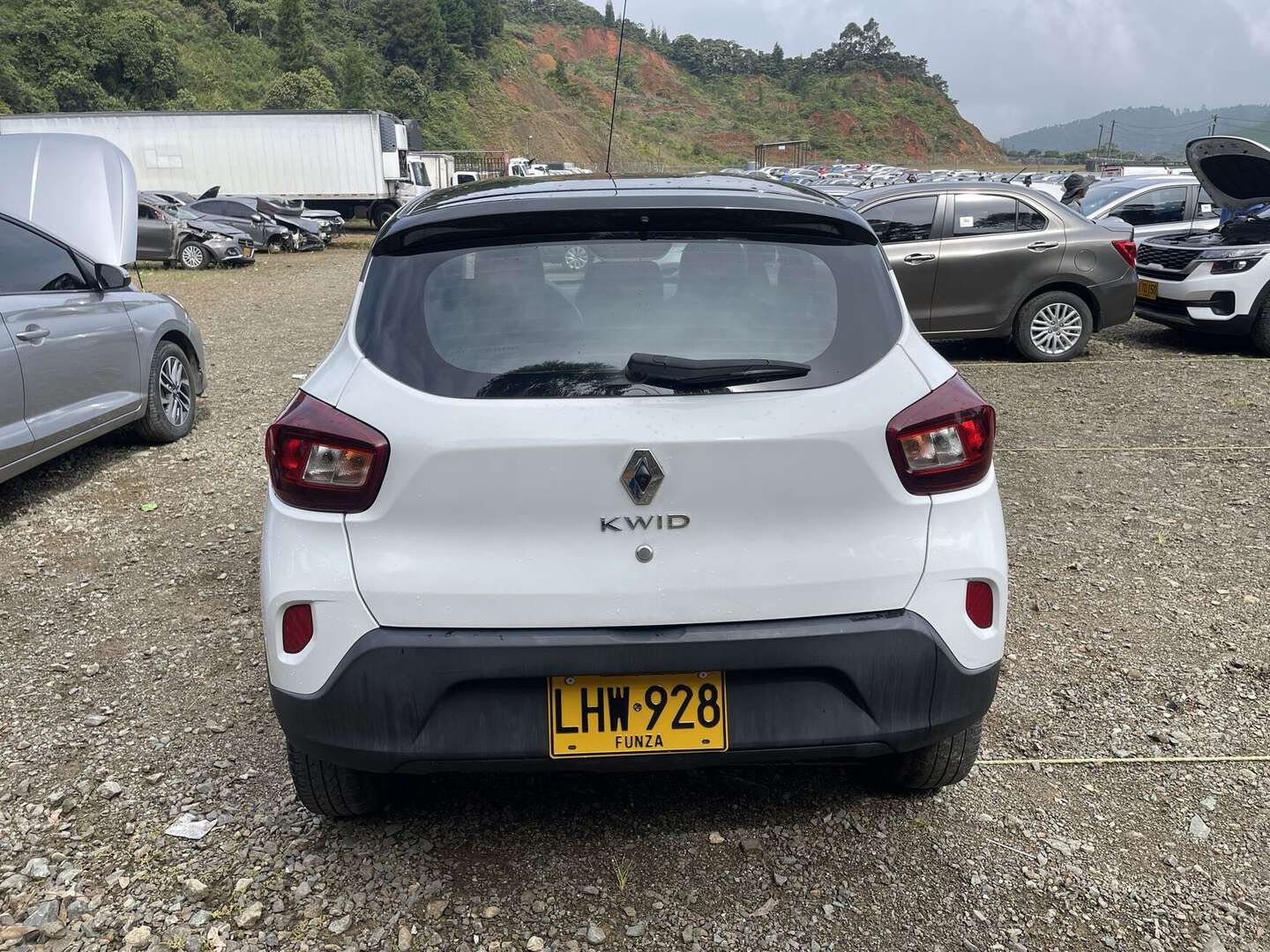 Renault - Kwid - 2023