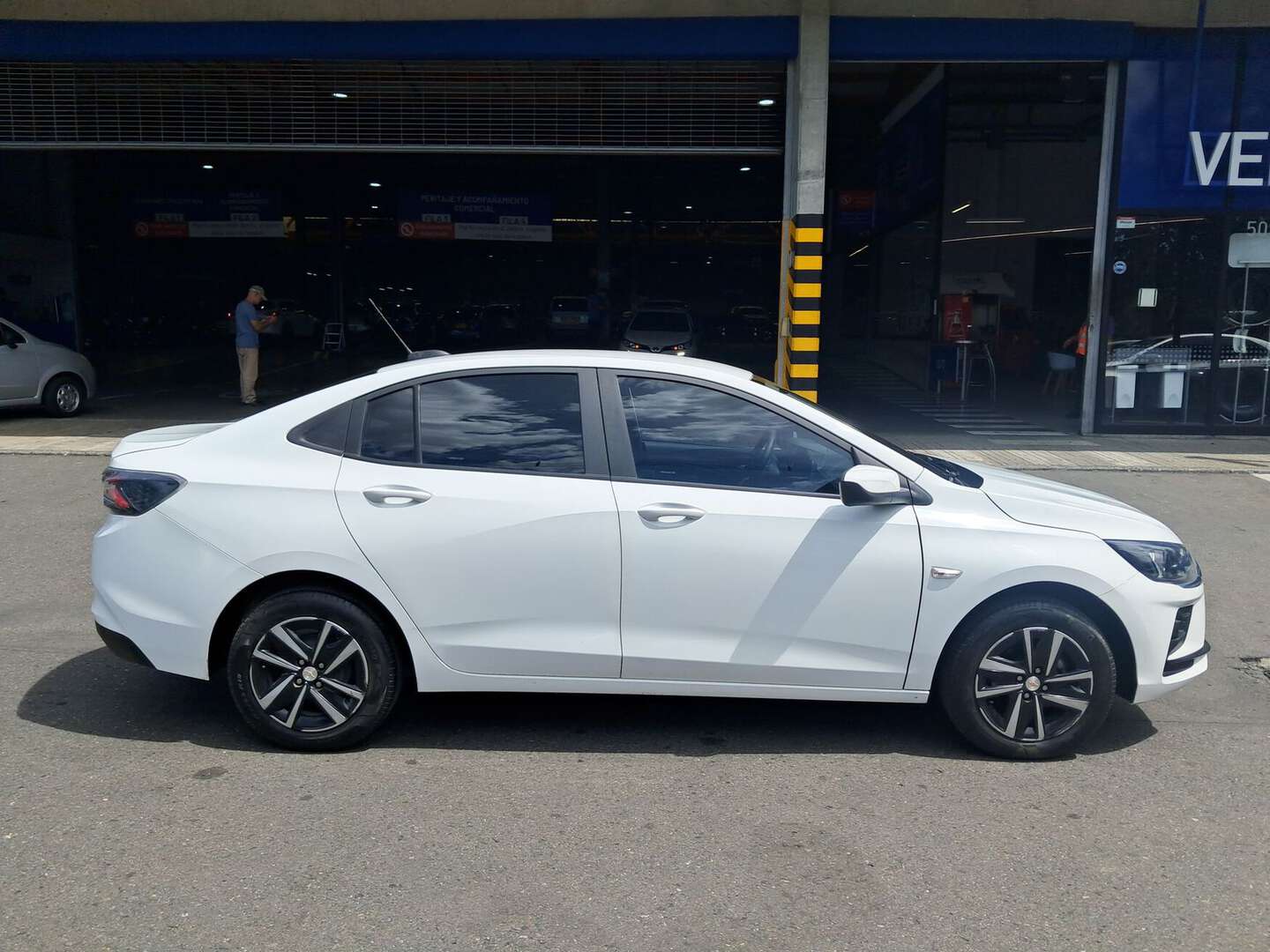 Chevrolet - Onix - 2026