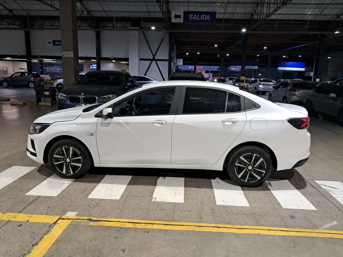 Chevrolet - Onix - 2026