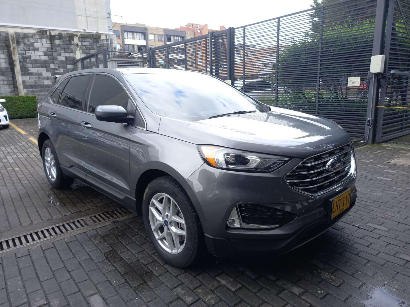 Ford - Edge - 2022