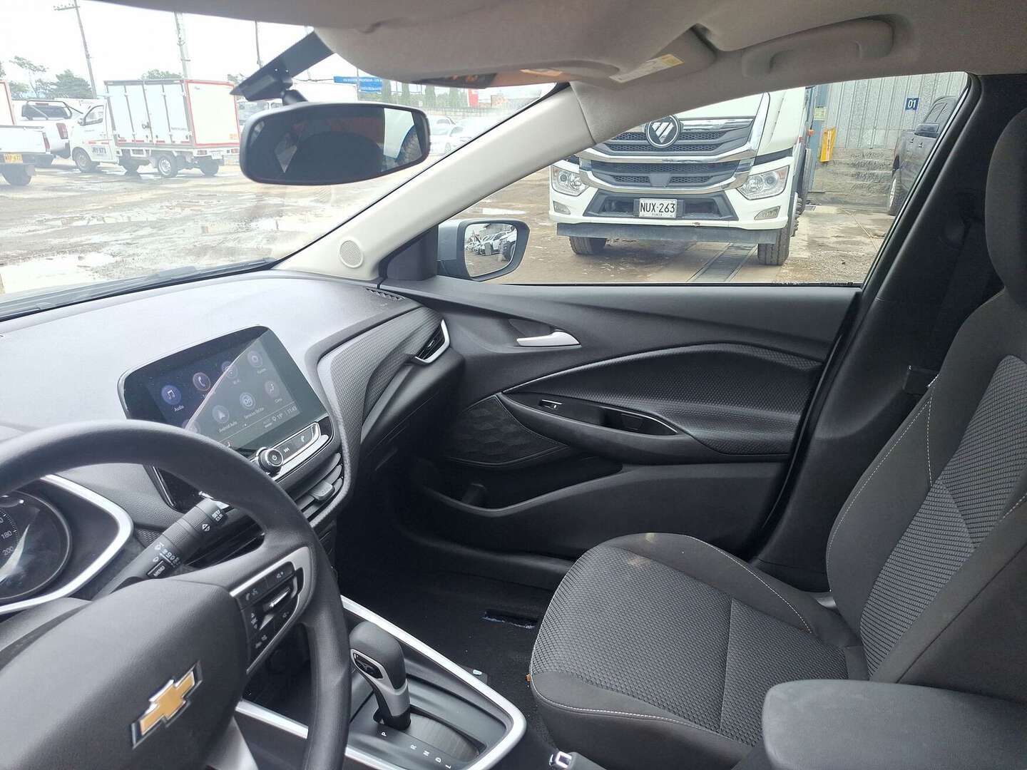 Chevrolet - Onix - 2025