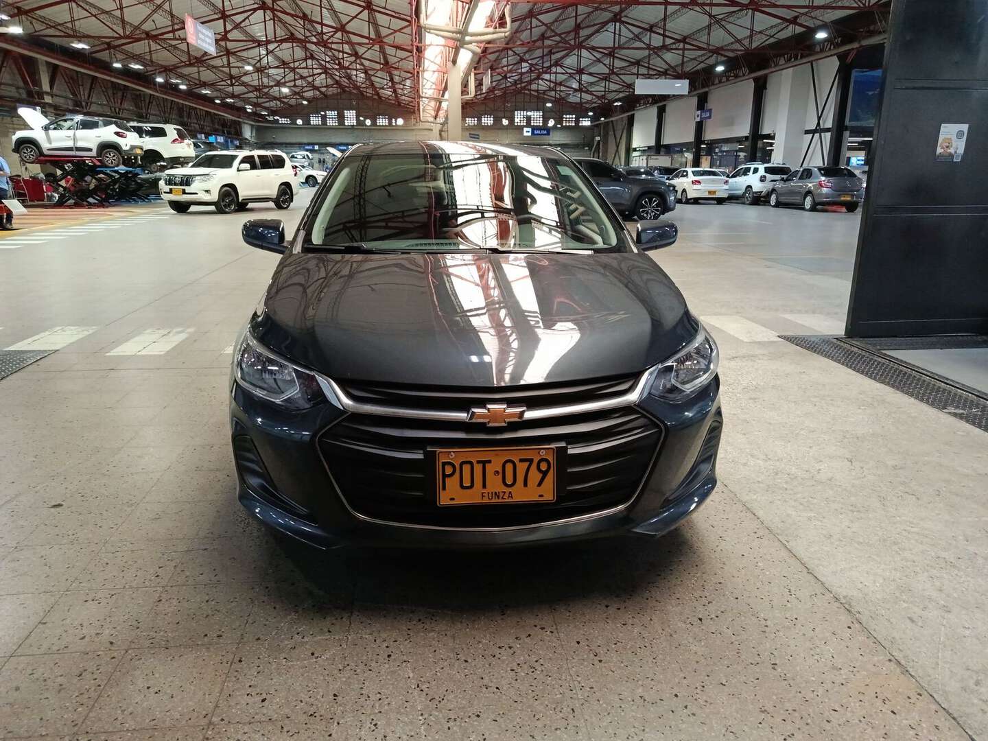Chevrolet - Onix - 2025