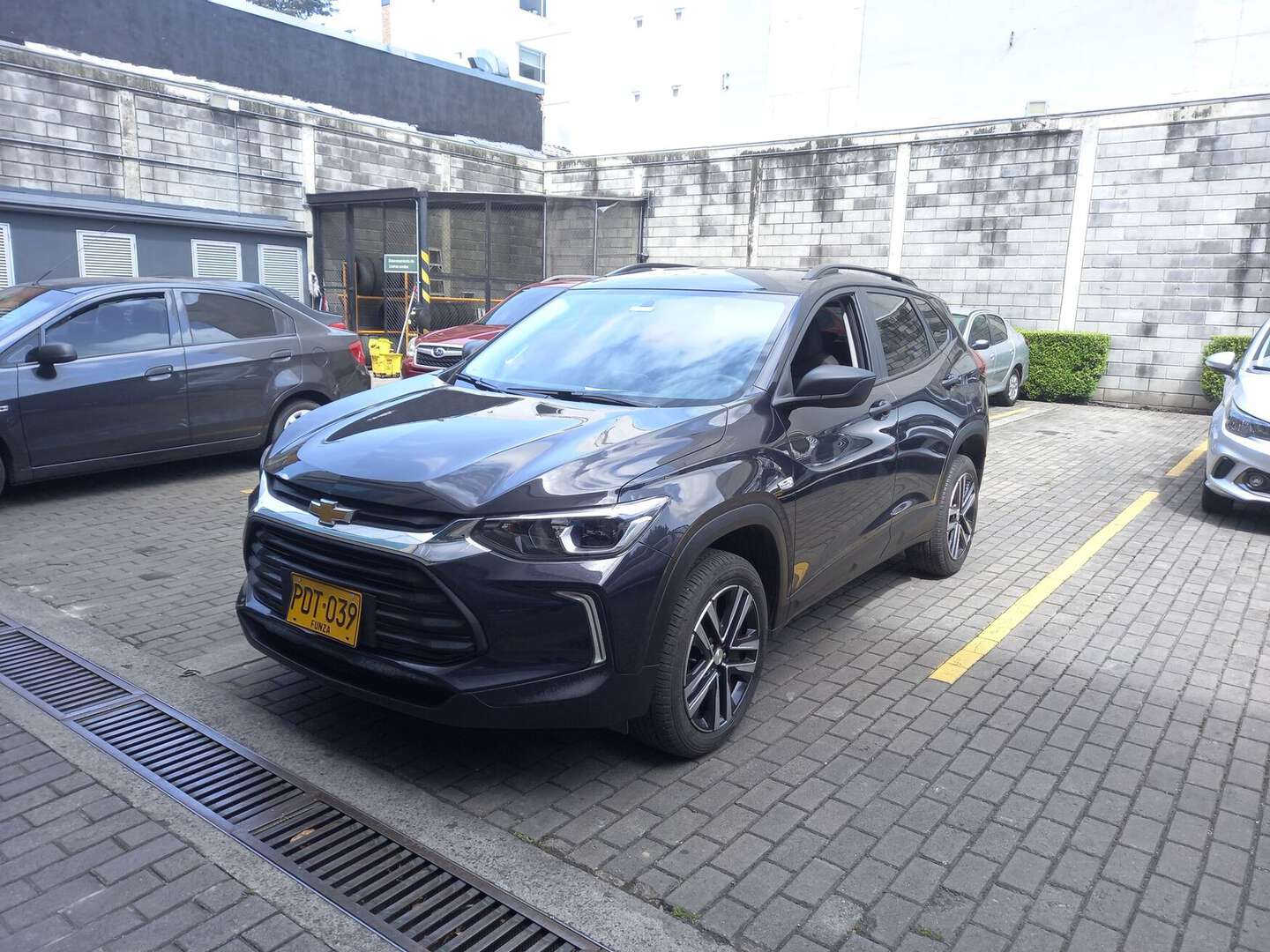 Chevrolet - Tracker - 2025