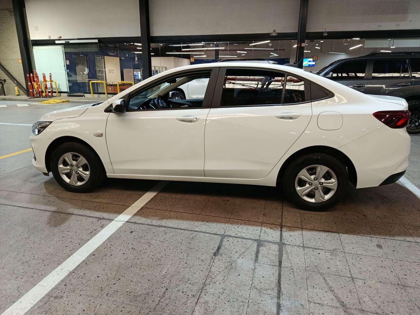 Chevrolet - Onix - 2025