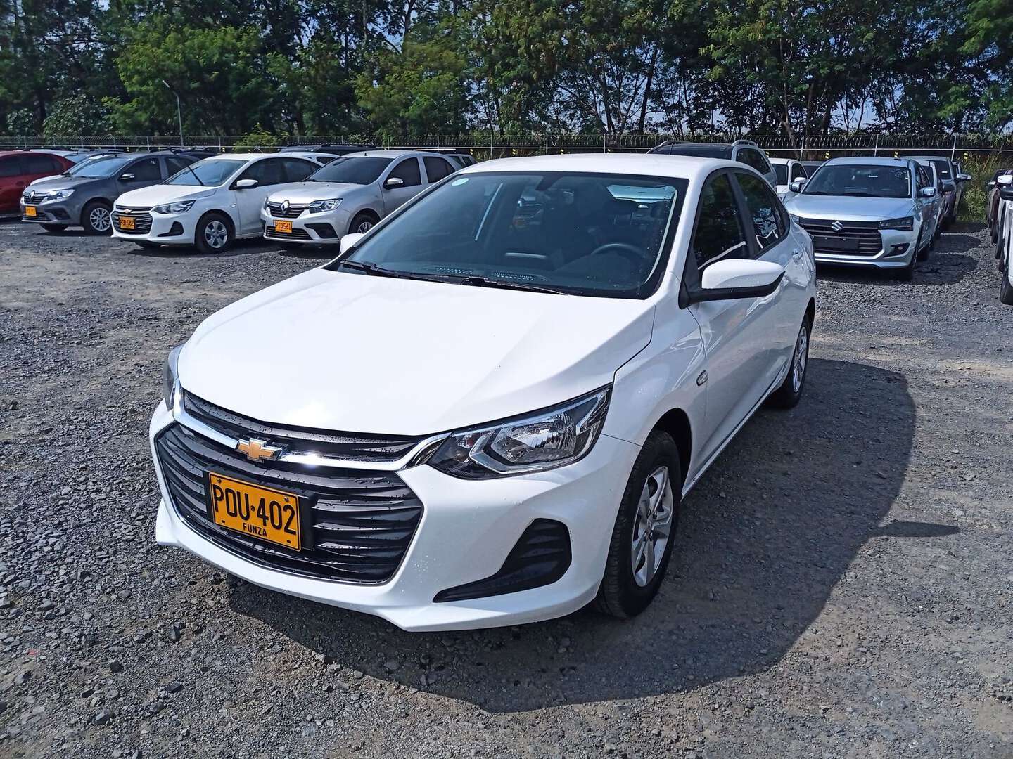 Chevrolet - Onix - 2025