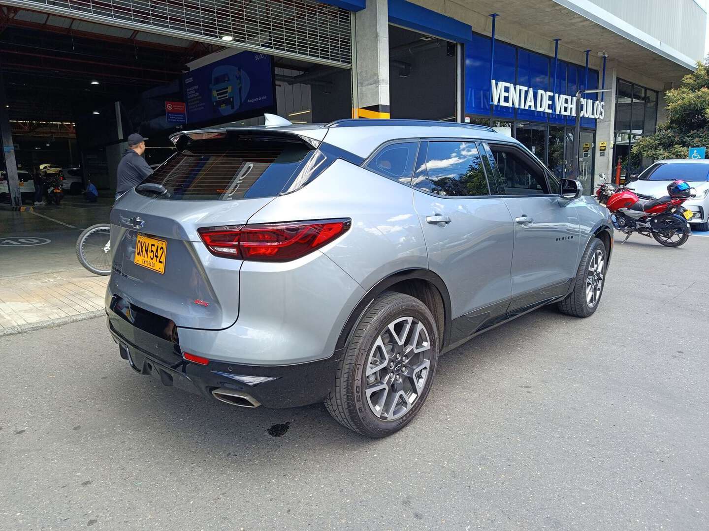Chevrolet - BLAZER - 2025