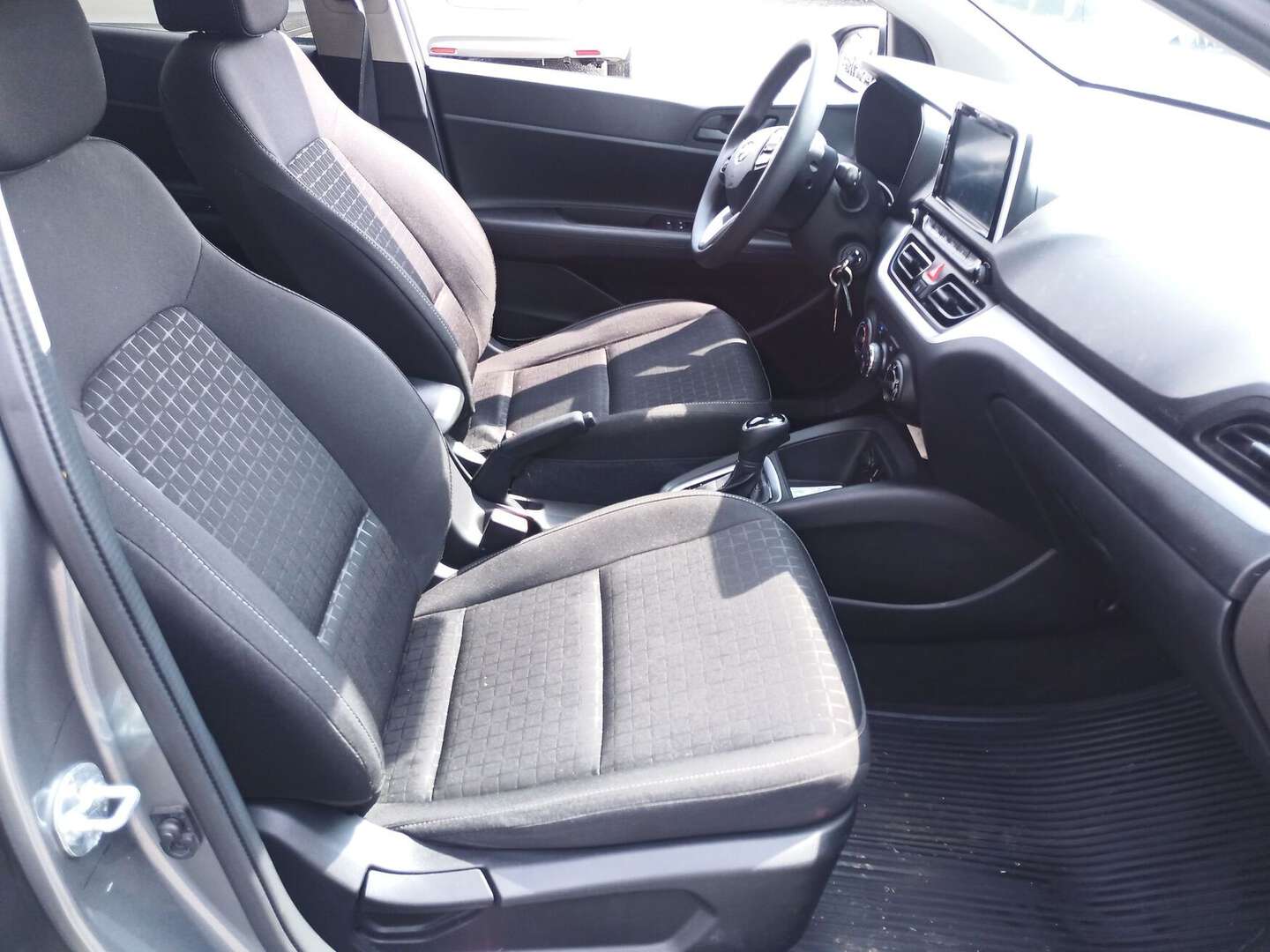 Hyundai - HB20S Accent - 2024