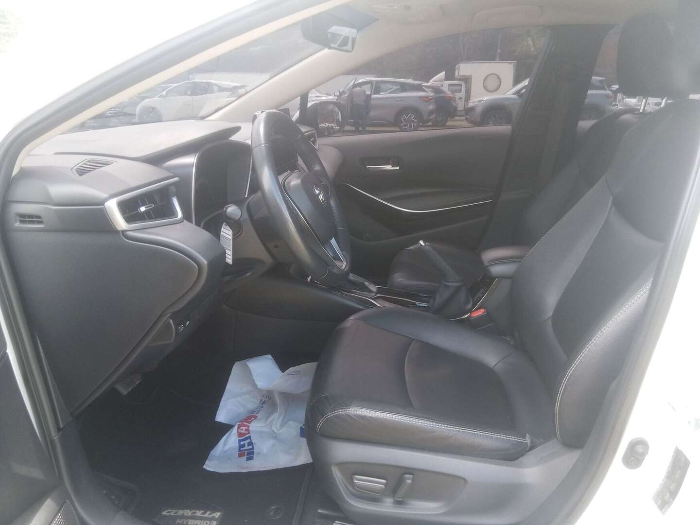 Toyota - Corolla - 2023