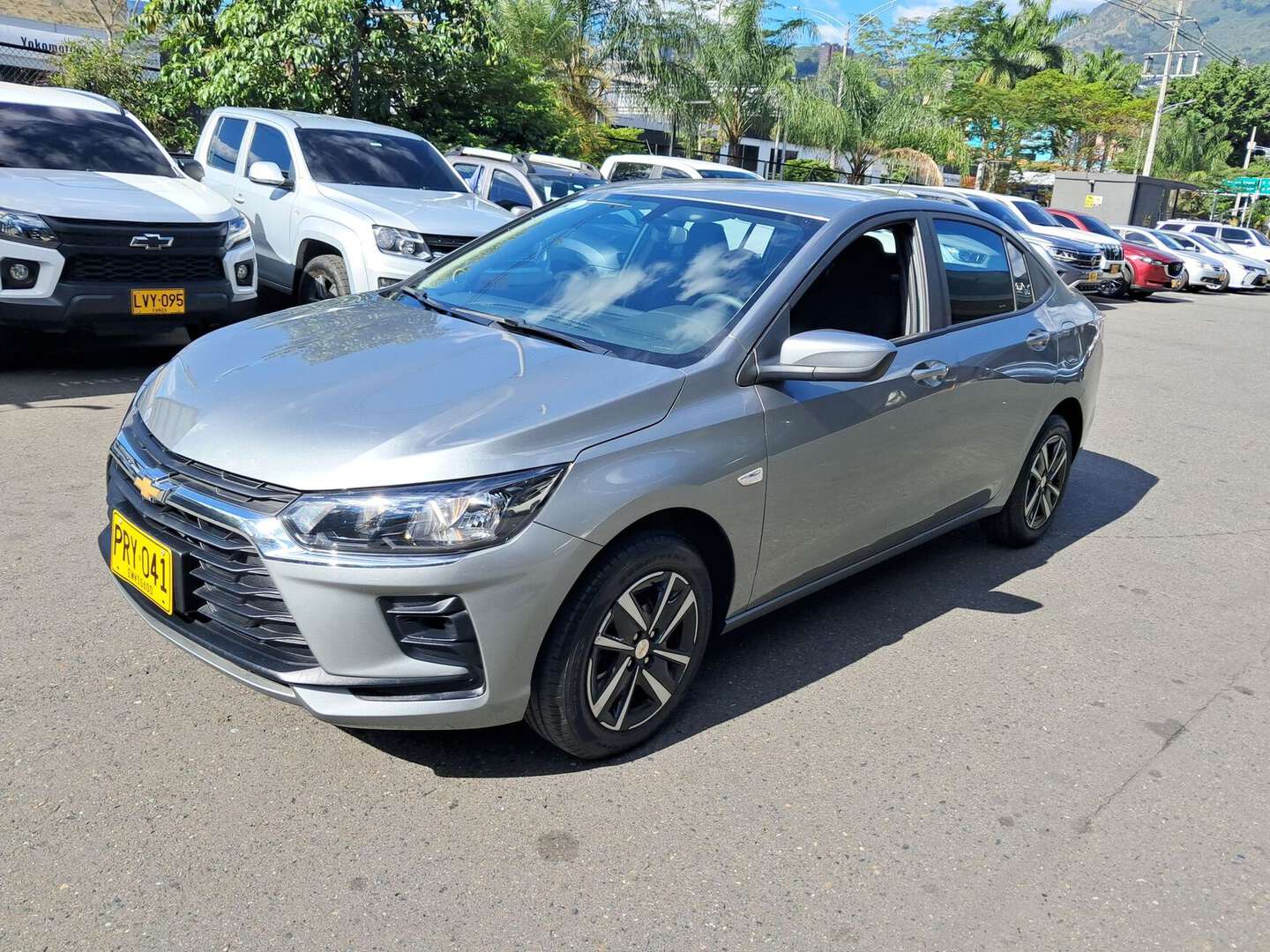 Chevrolet - Onix - 2026