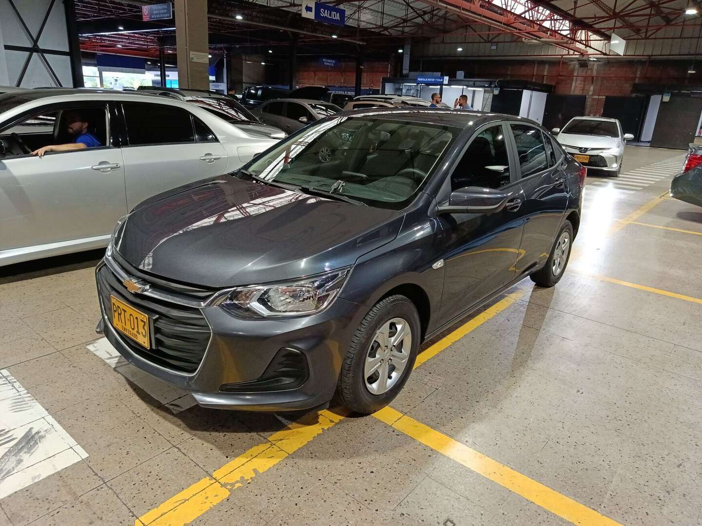 Chevrolet - Onix - 2025