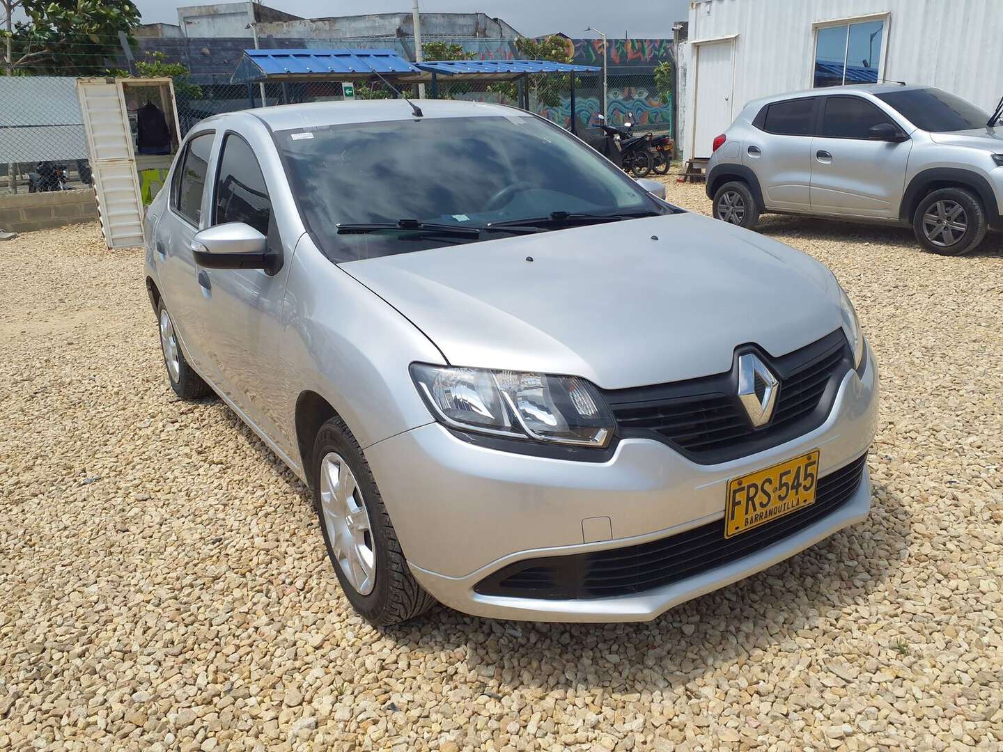 Renault - Logan - 2019