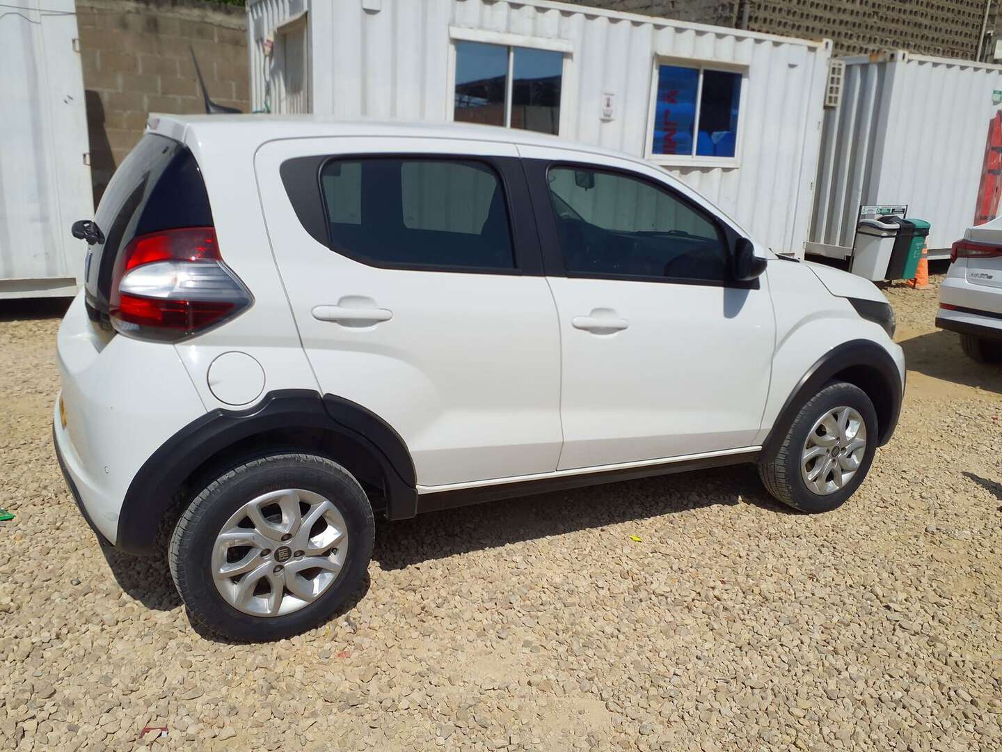 Fiat - Mobi - 2024