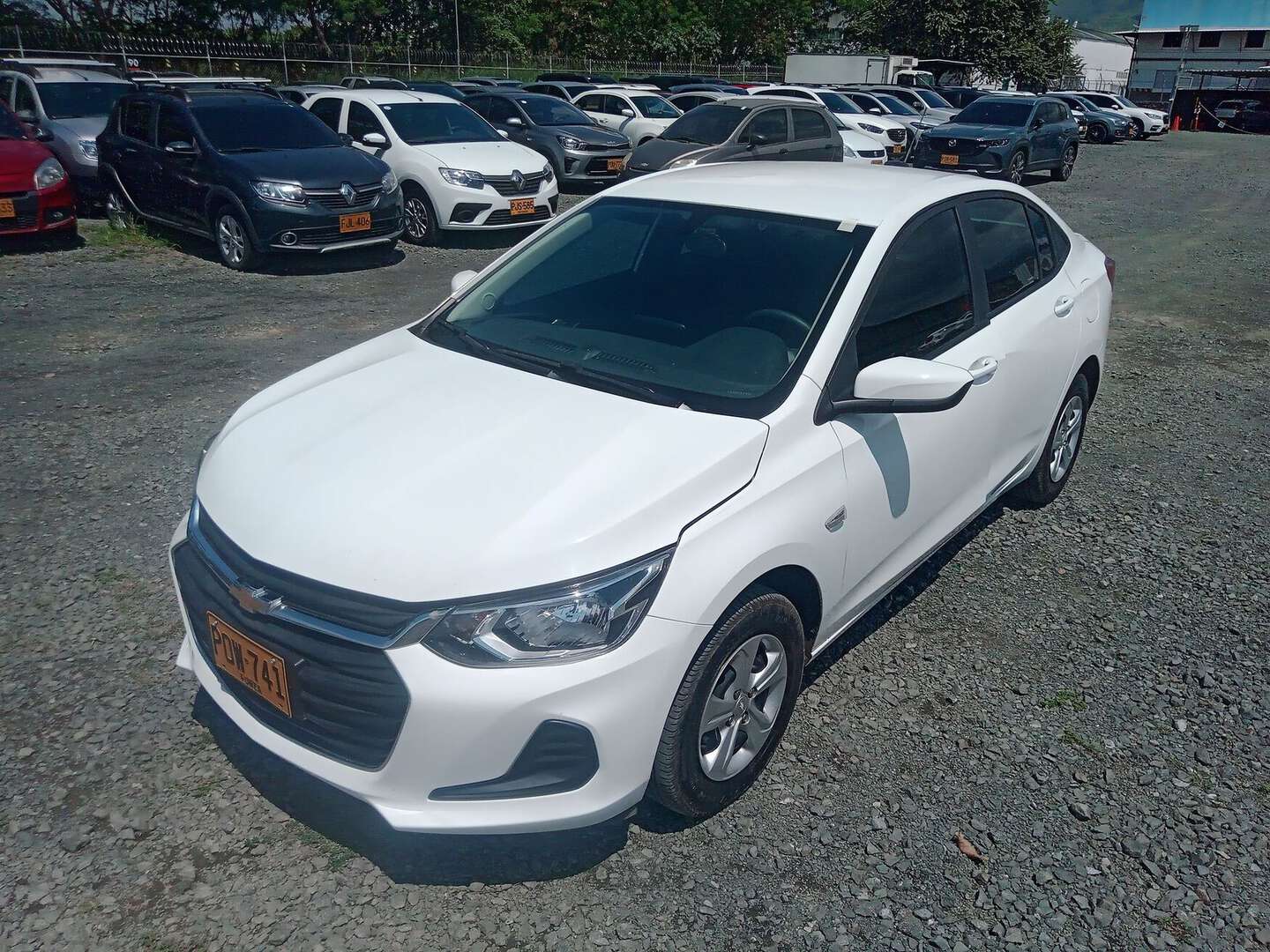 Chevrolet - Onix - 2025