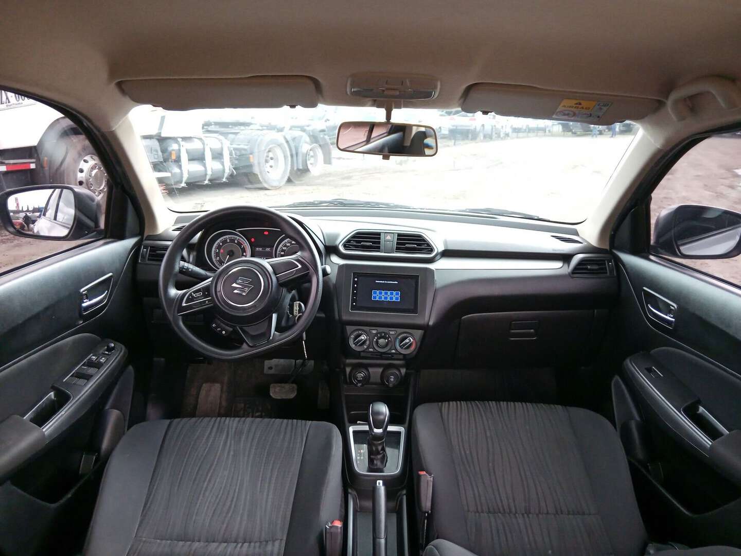 Suzuki - Swift - 2023