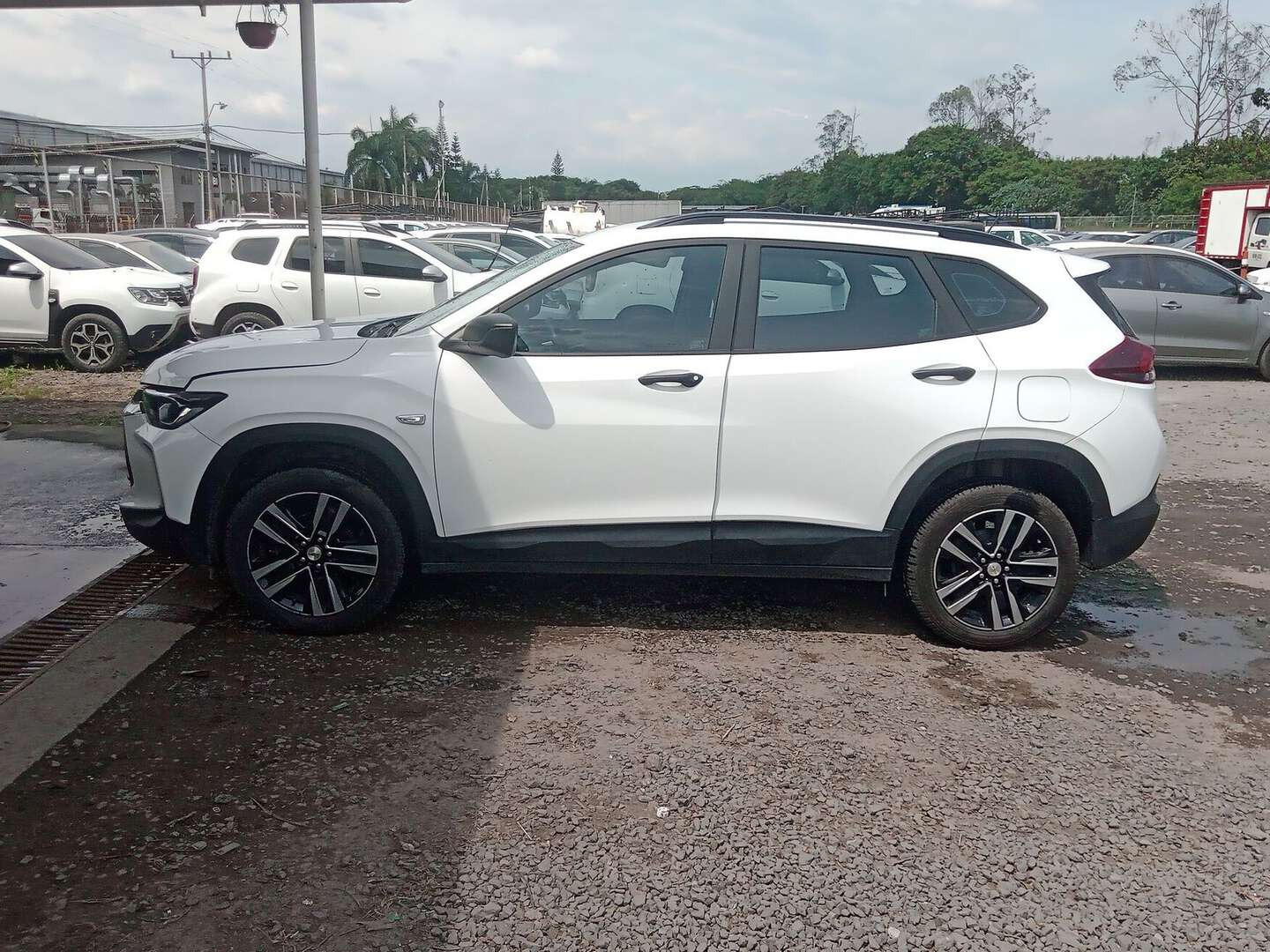 Chevrolet - Tracker - 2025