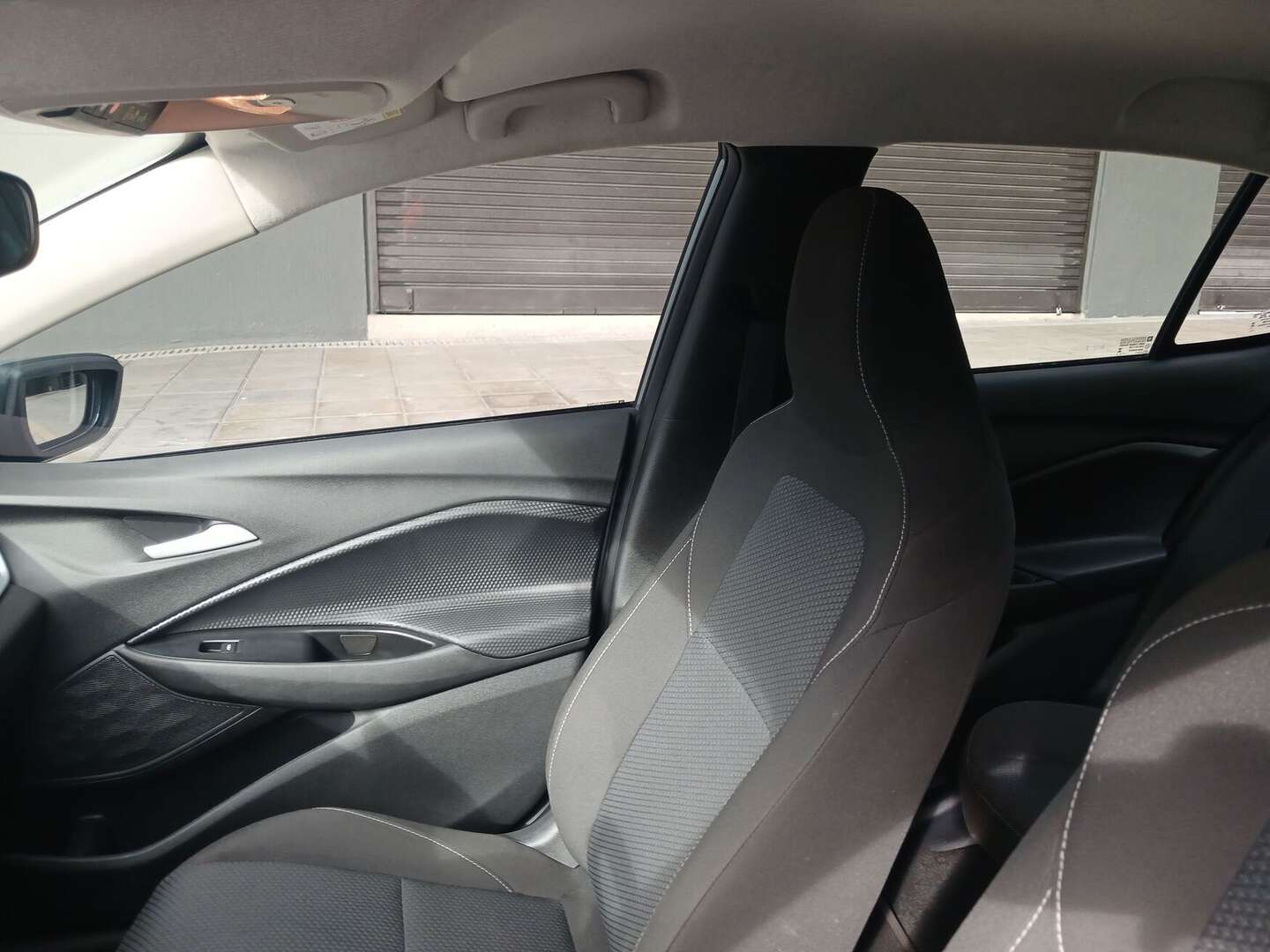 Chevrolet - Onix - 2025