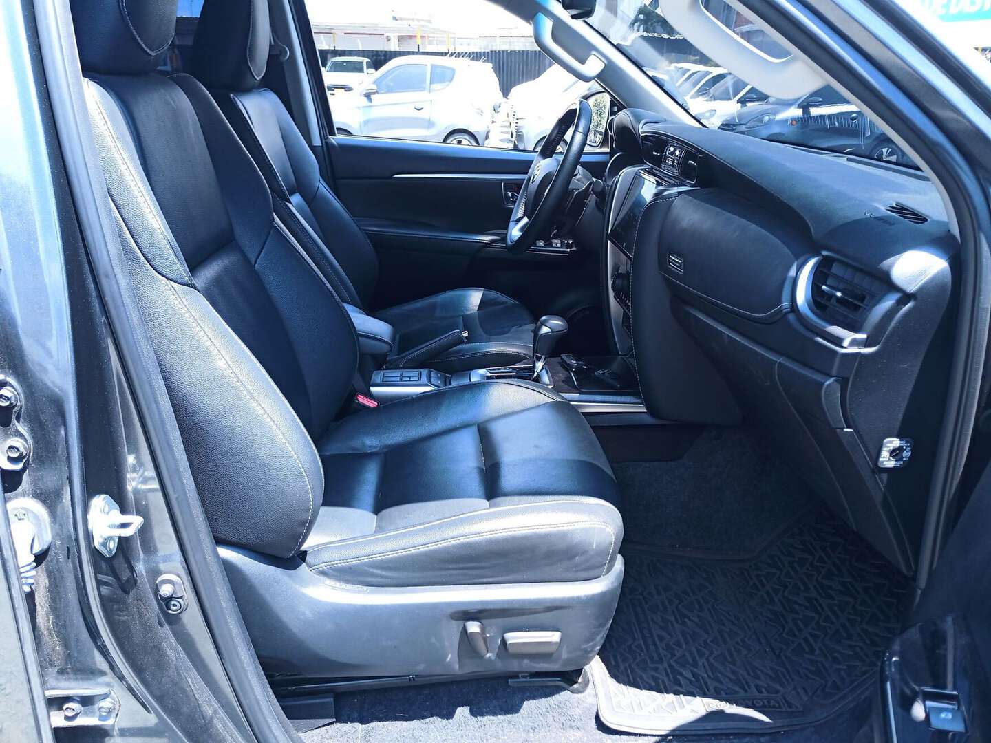 Toyota - Fortuner - 2023