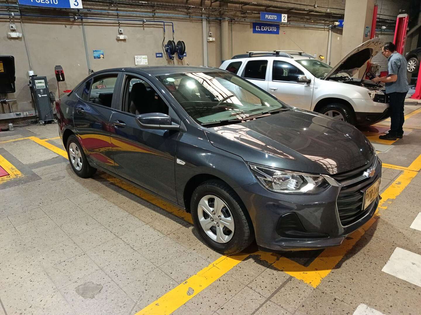 Chevrolet - Onix - 2025