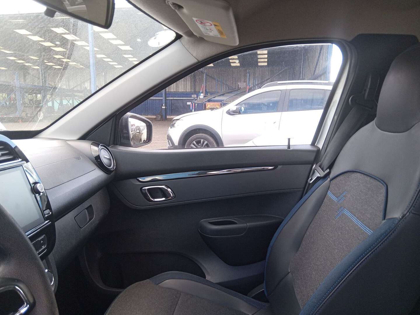 Renault - Kwid - 2026