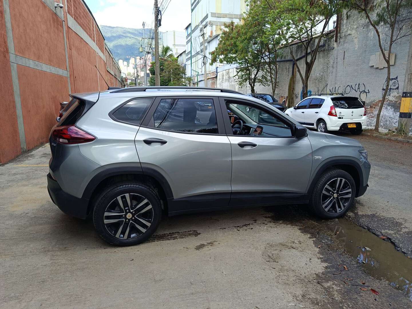 Chevrolet - Tracker - 2025