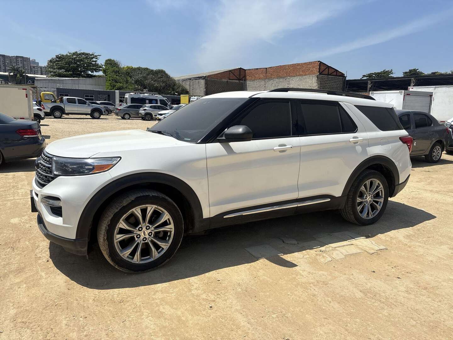 Ford - Explorer - 2021