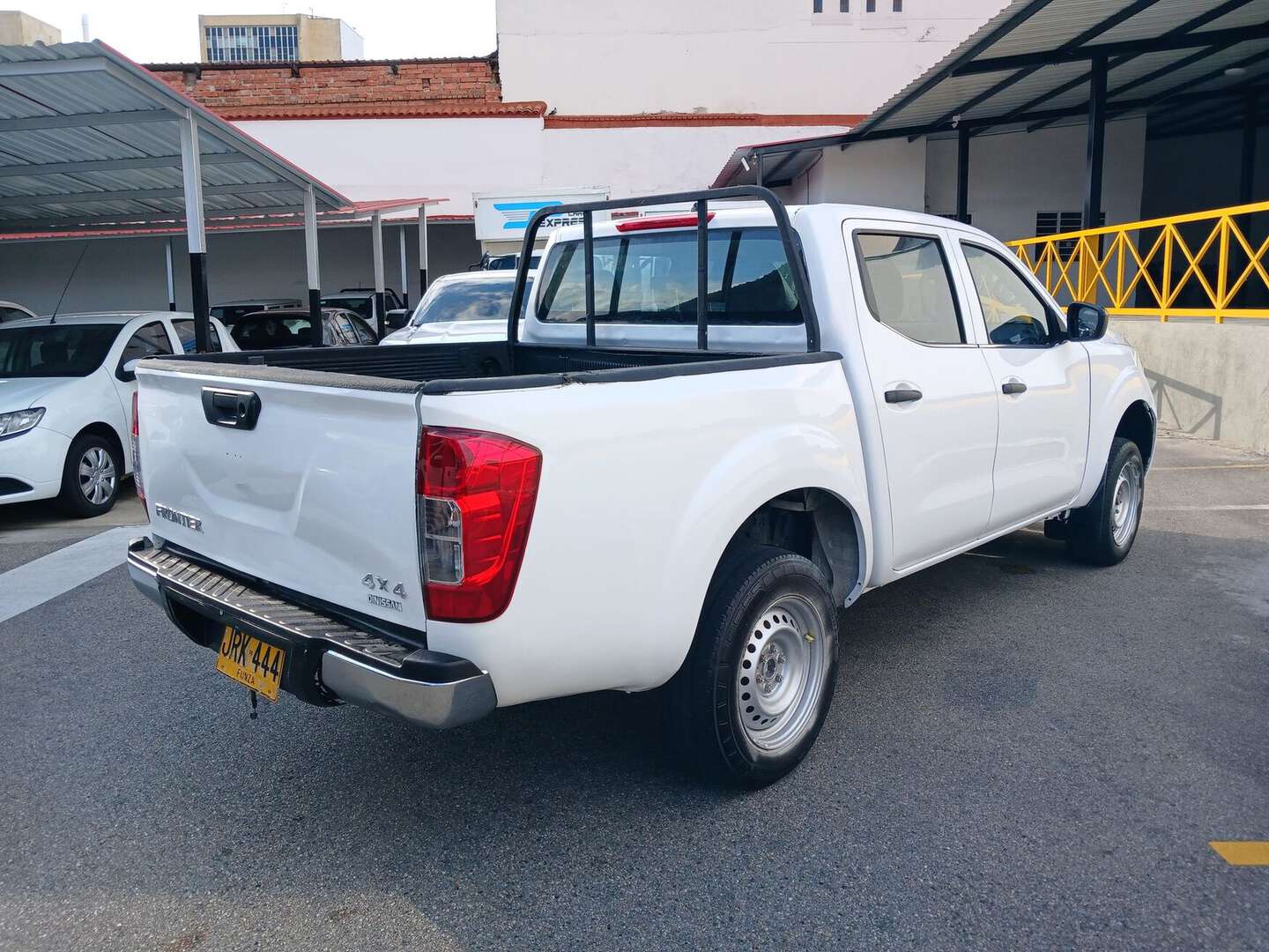 Nissan - Frontier - 2021