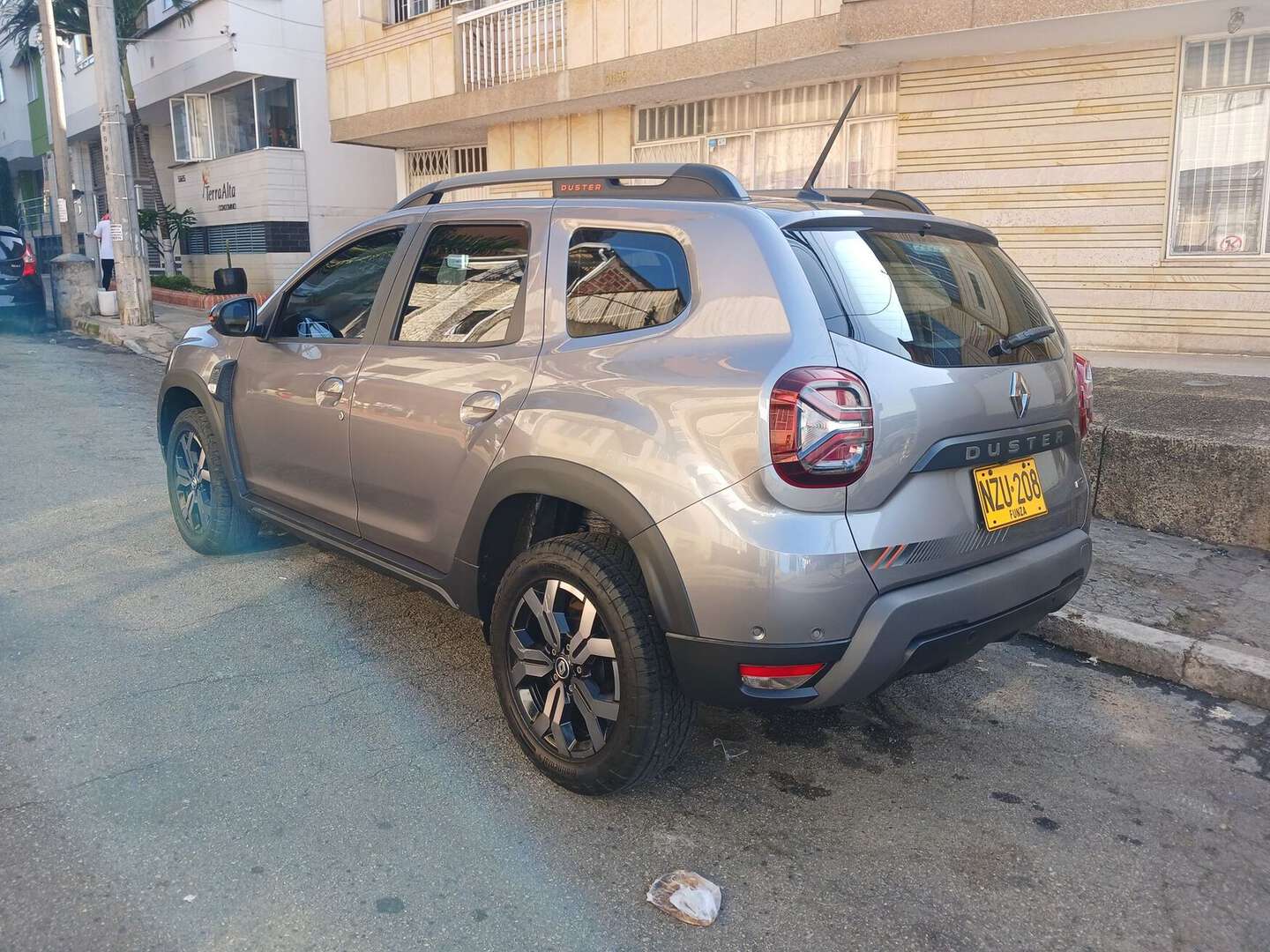 Renault - Duster - 2025
