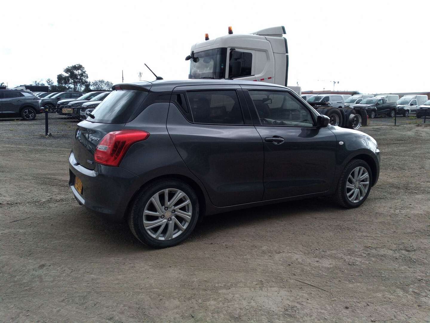 Suzuki - Swift - 2023