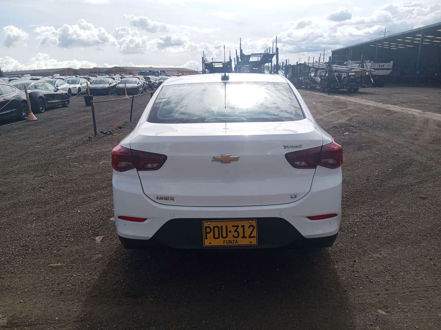 Chevrolet - Onix - 2025