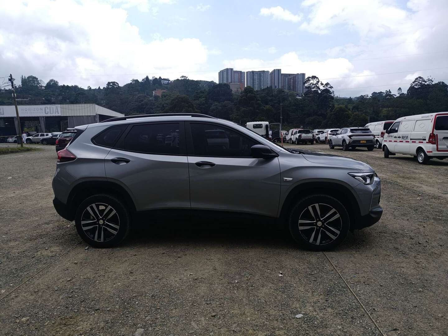 Chevrolet - Tracker - 2025