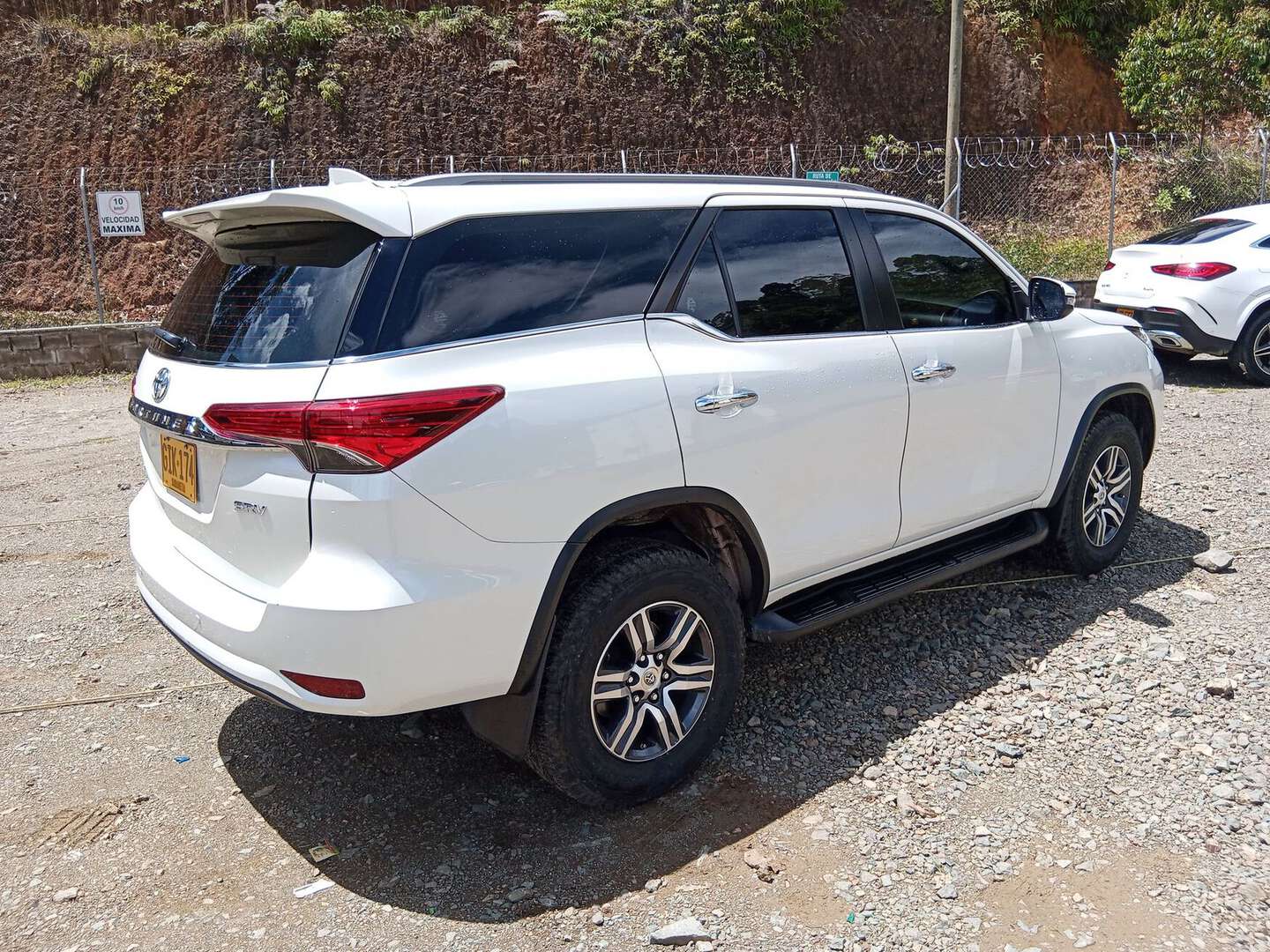 Toyota - Fortuner - 2020