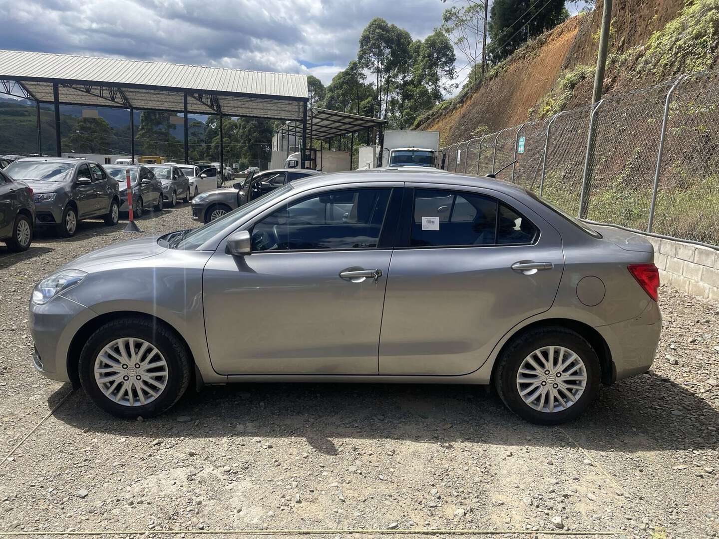 Suzuki - Swift - 2023