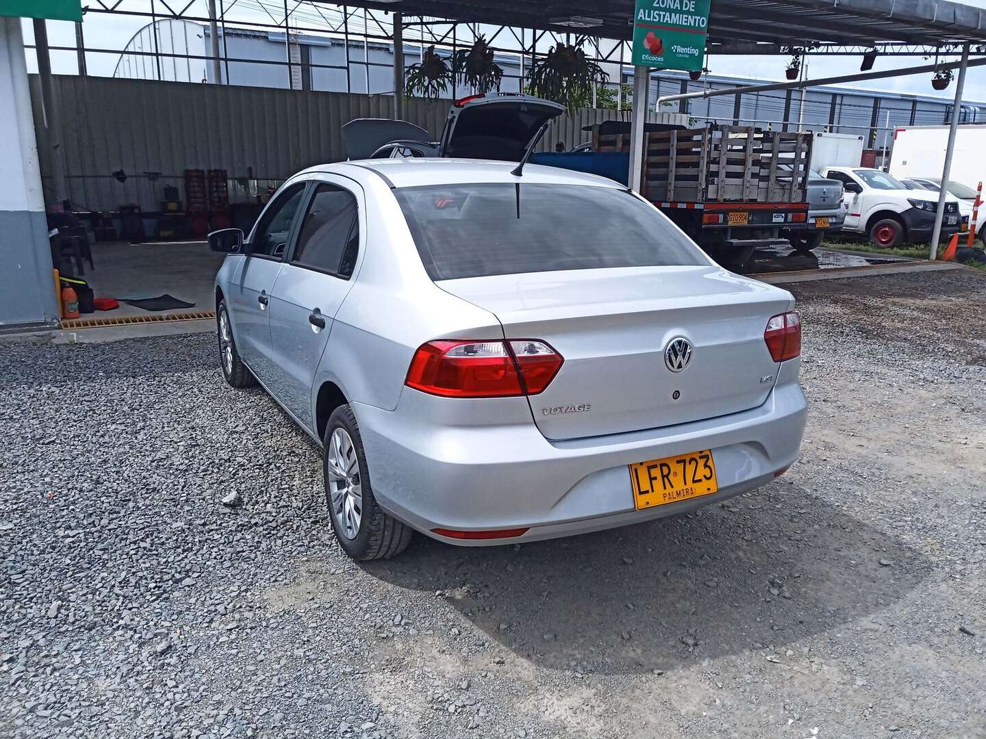 Volkswagen - Voyage - 2022