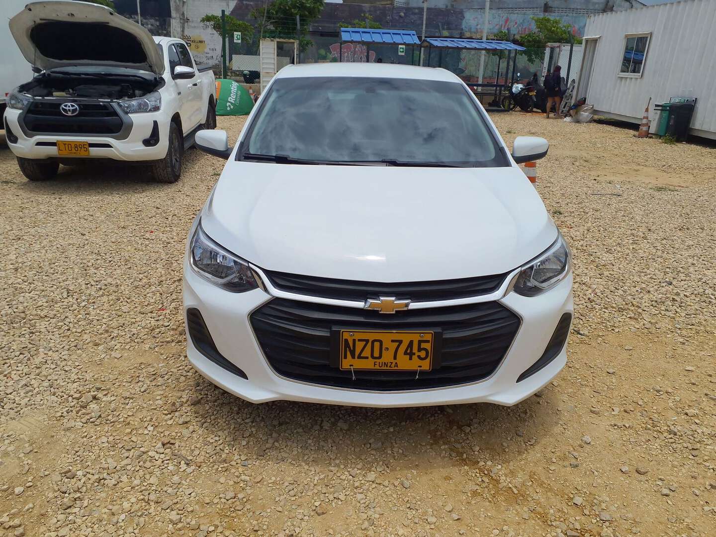 Chevrolet - Onix - 2025