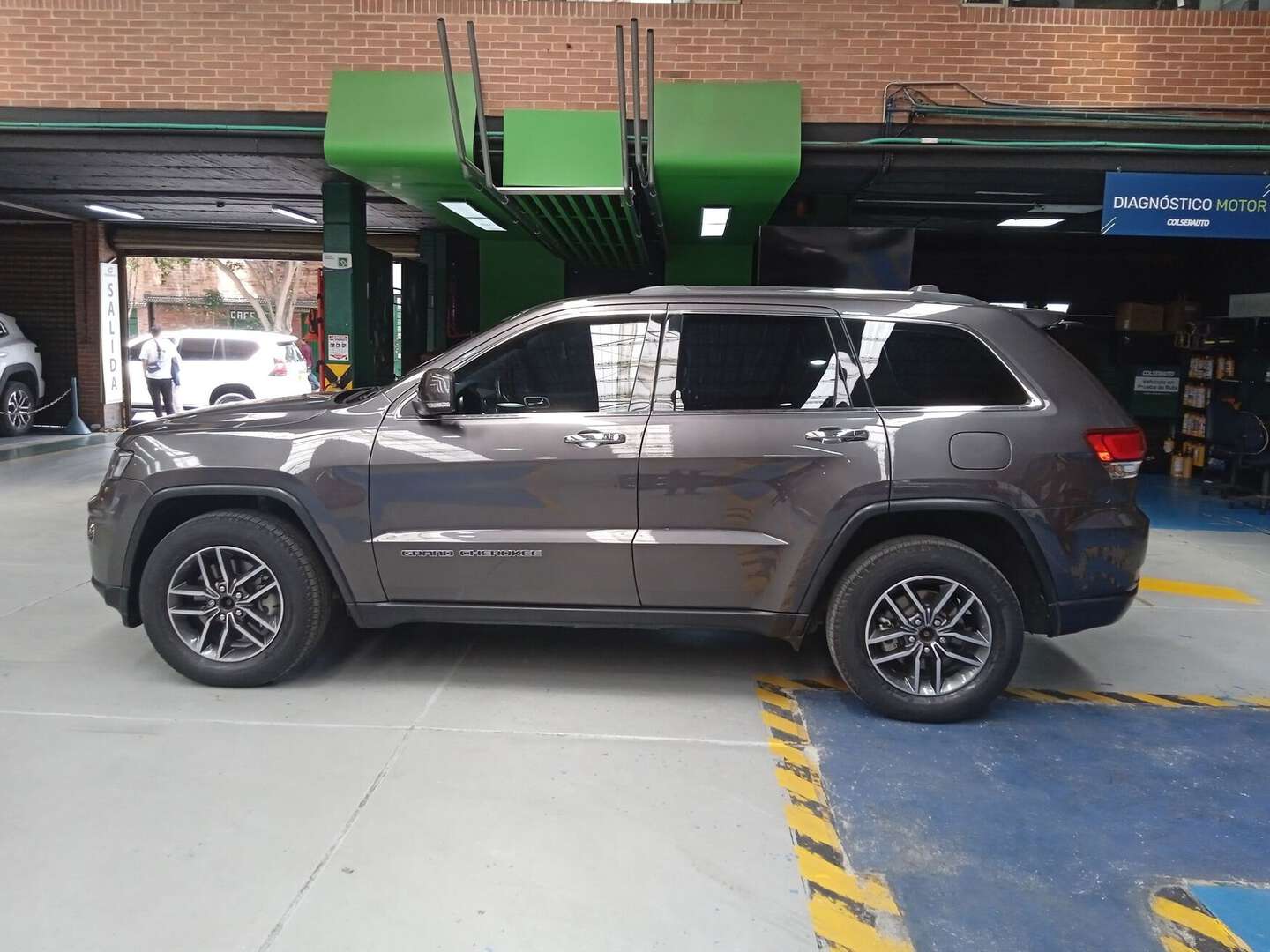 Jeep - Grand Cherokee - 2020