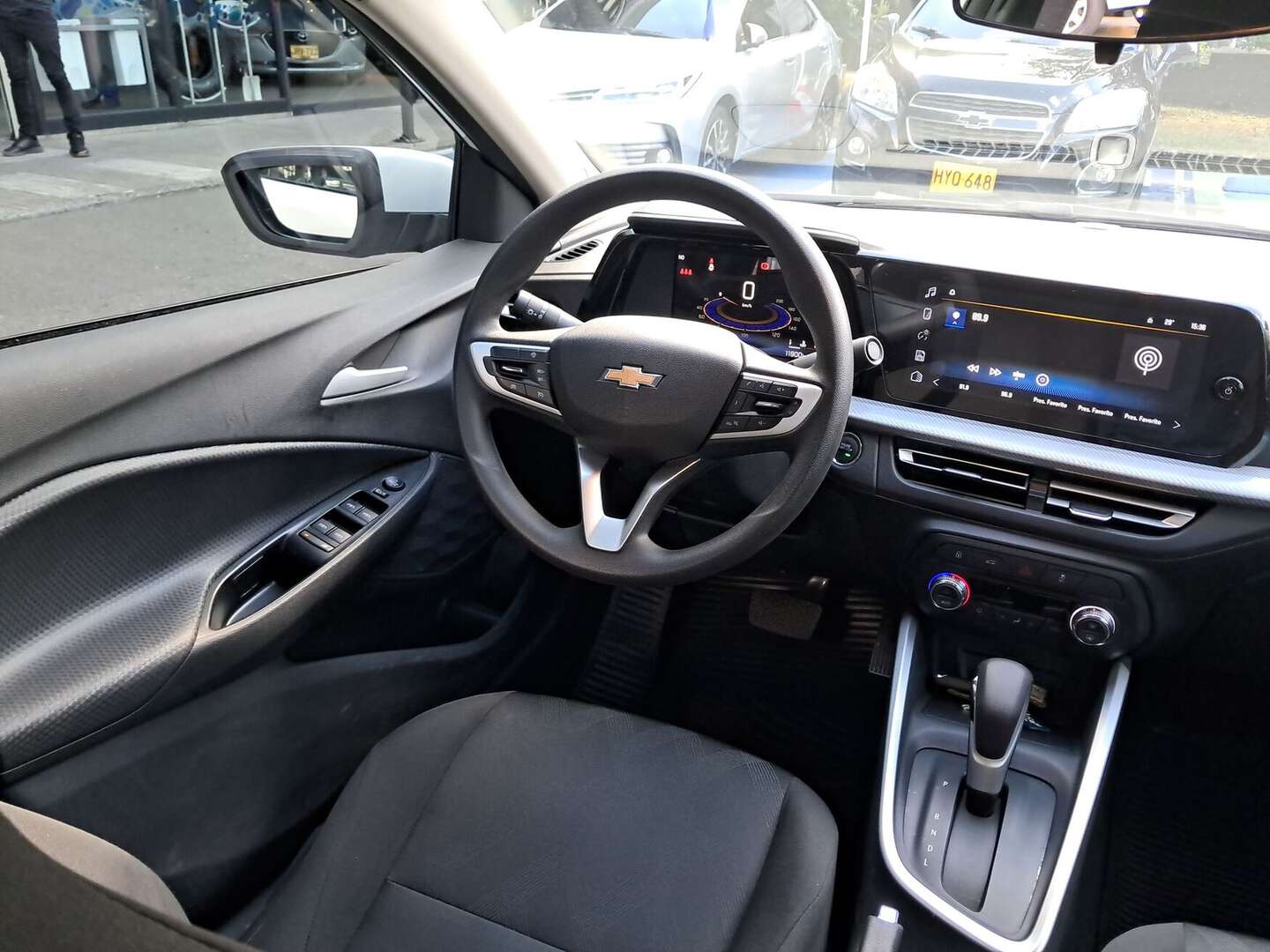 Chevrolet - Onix - 2026
