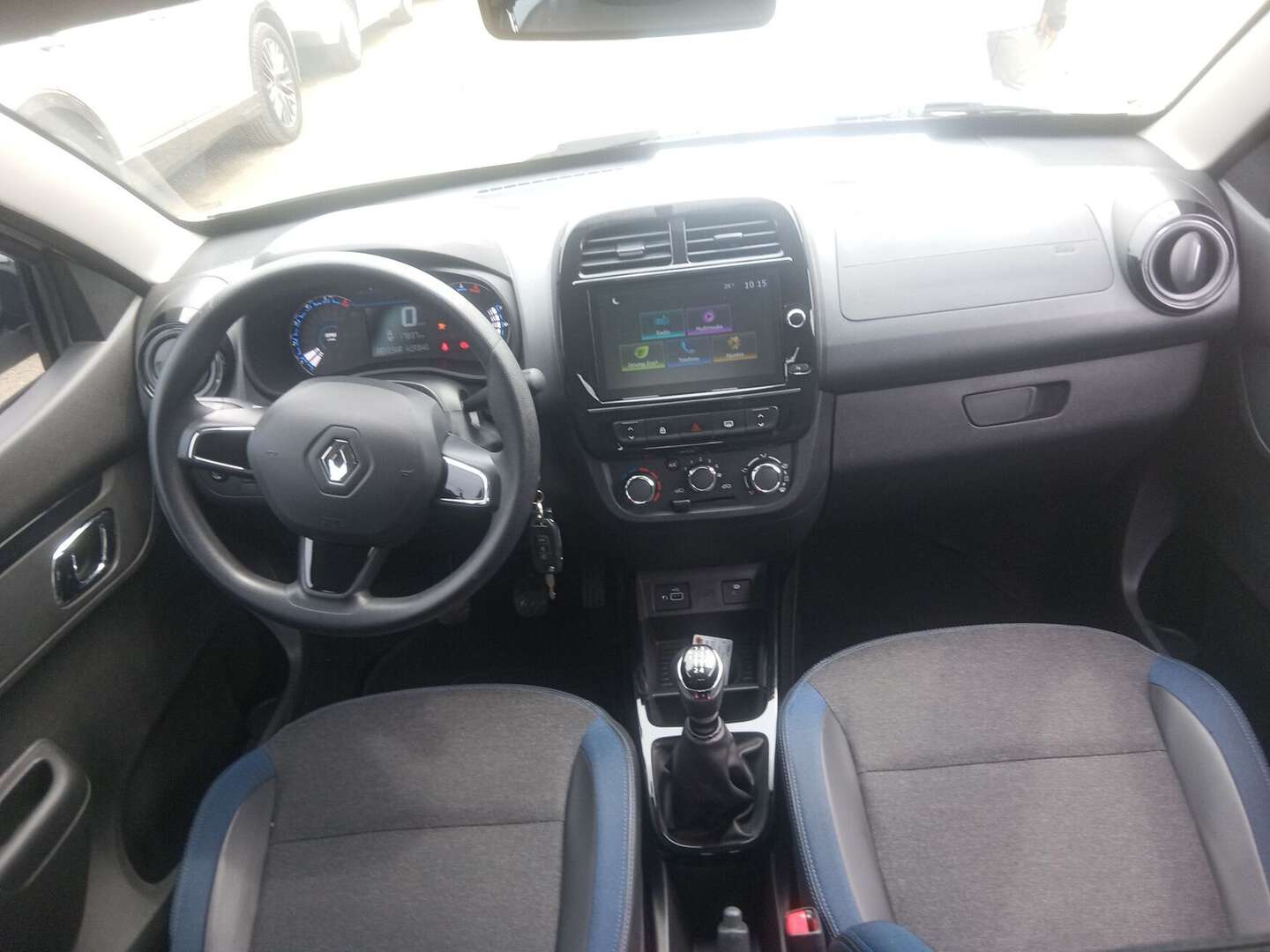 Renault - Kwid - 2026