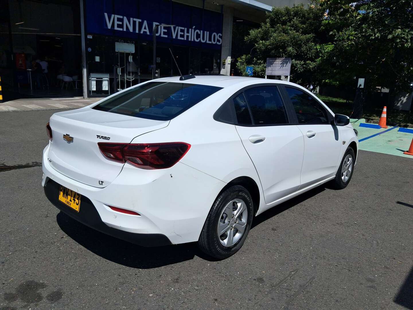 Chevrolet - Onix - 2025