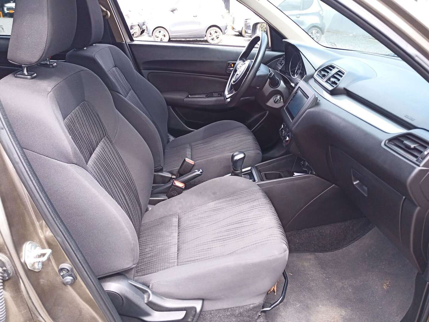 Suzuki - Swift - 2023
