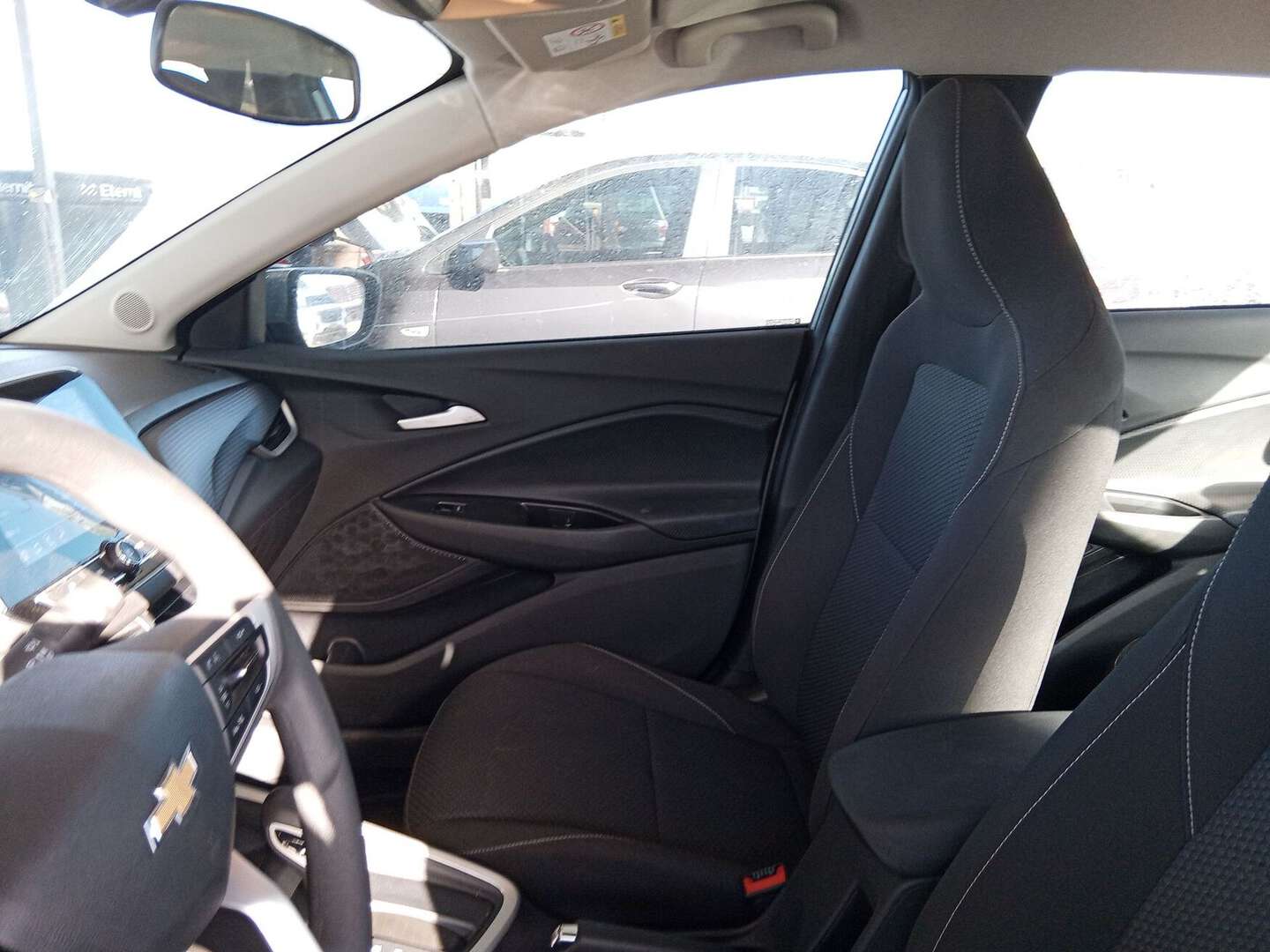 Chevrolet - Onix - 2025