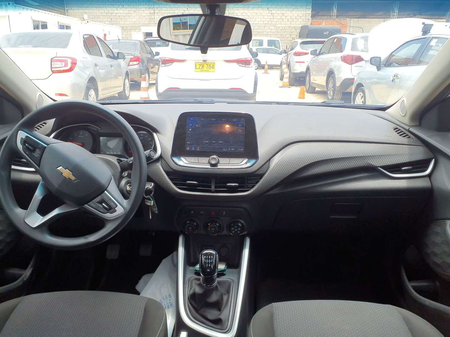Chevrolet - Onix - 2025