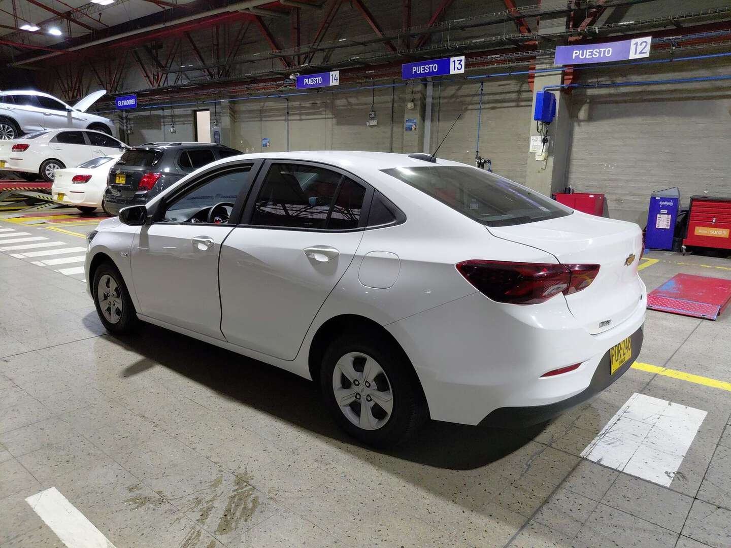 Chevrolet - Onix - 2025