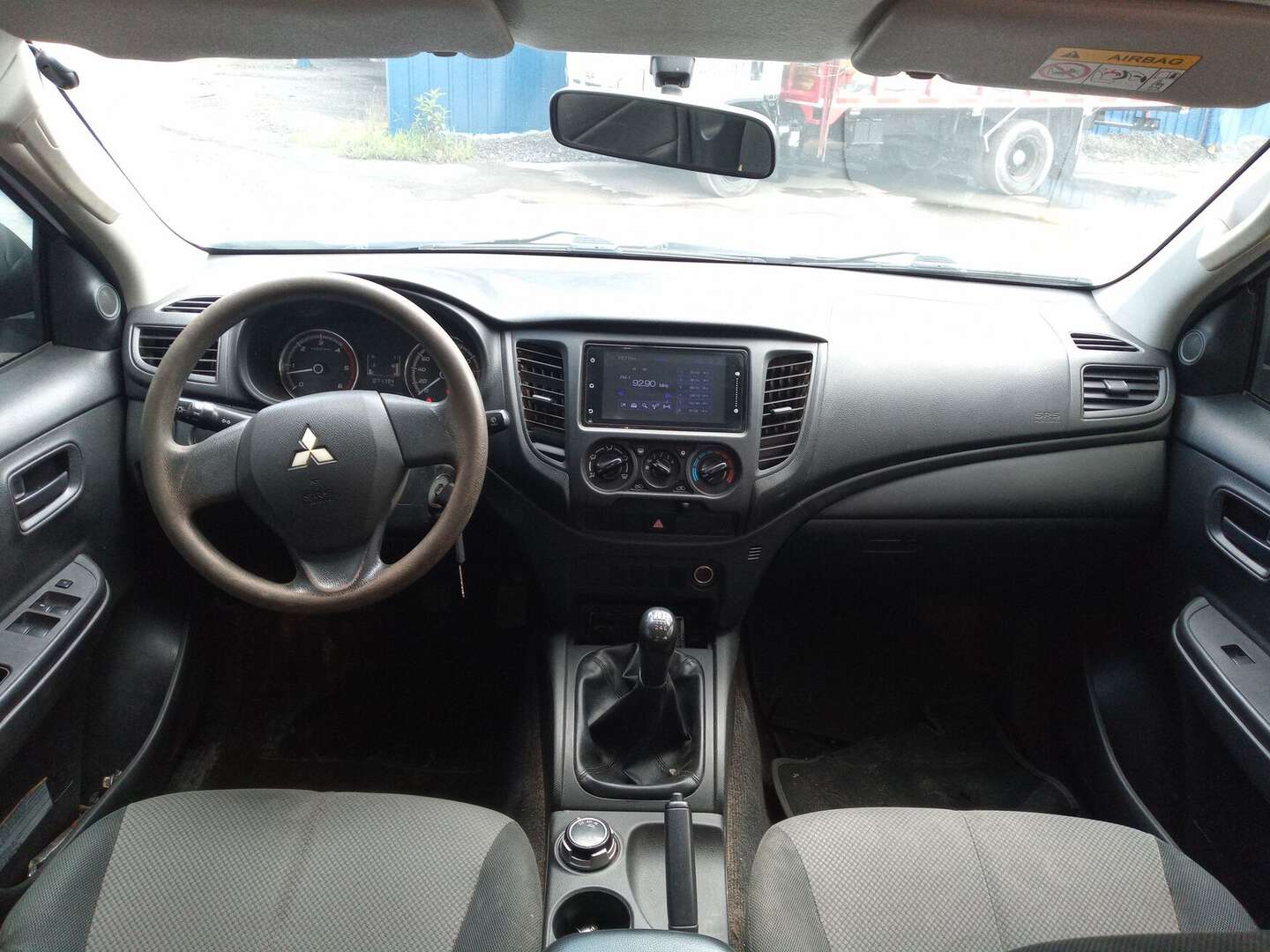 Mitsubishi - L200 - 2023