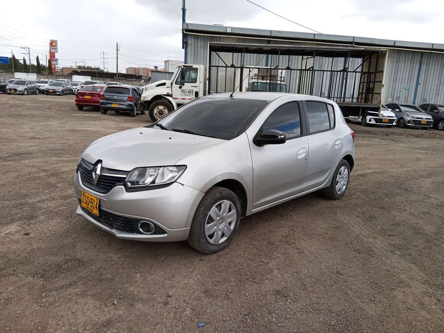 Renault - Sandero - 2016