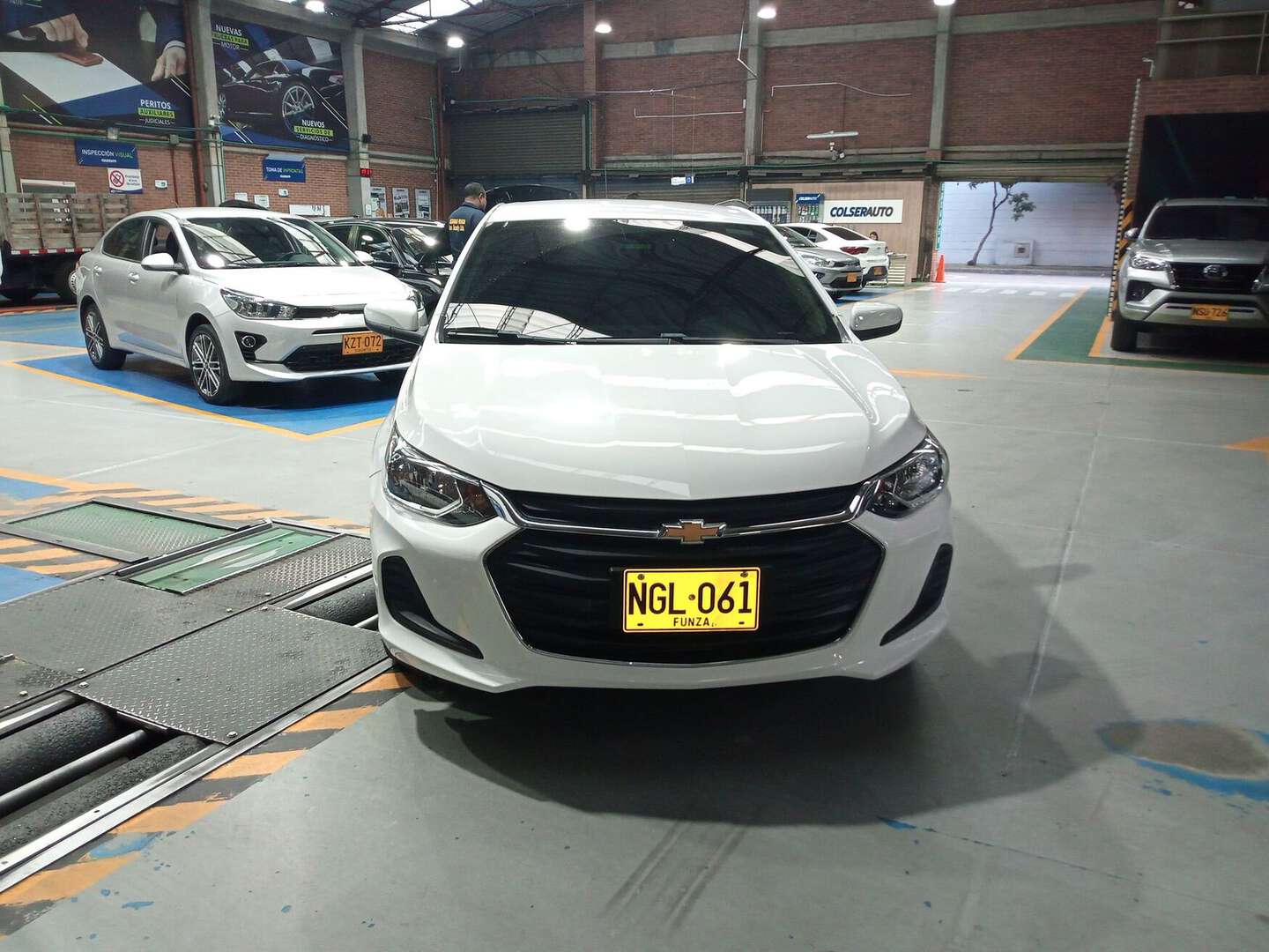 Chevrolet - Onix - 2024