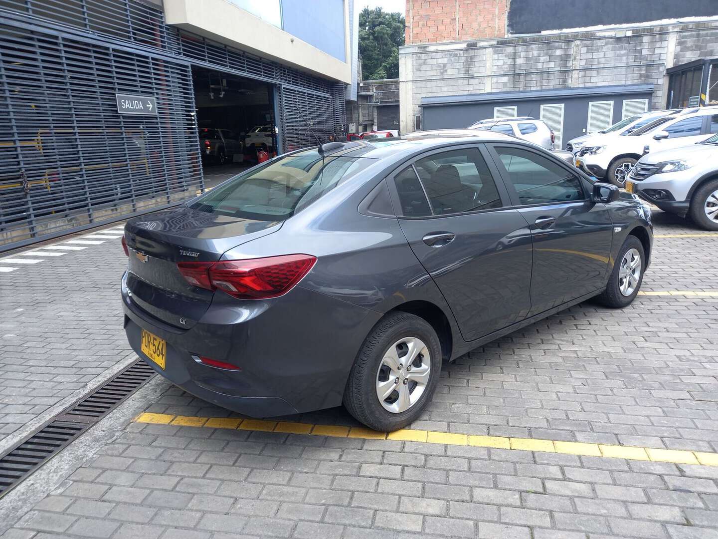 Chevrolet - Onix - 2025